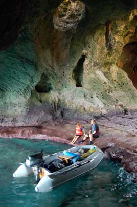 Rocky Dundas Cave